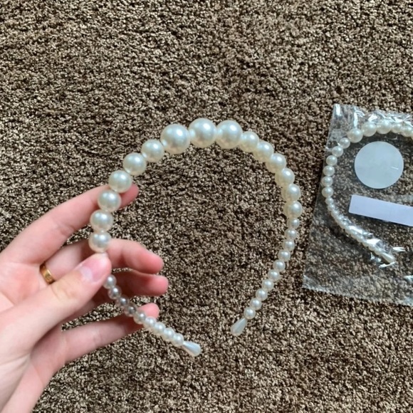 ariana pearl headband